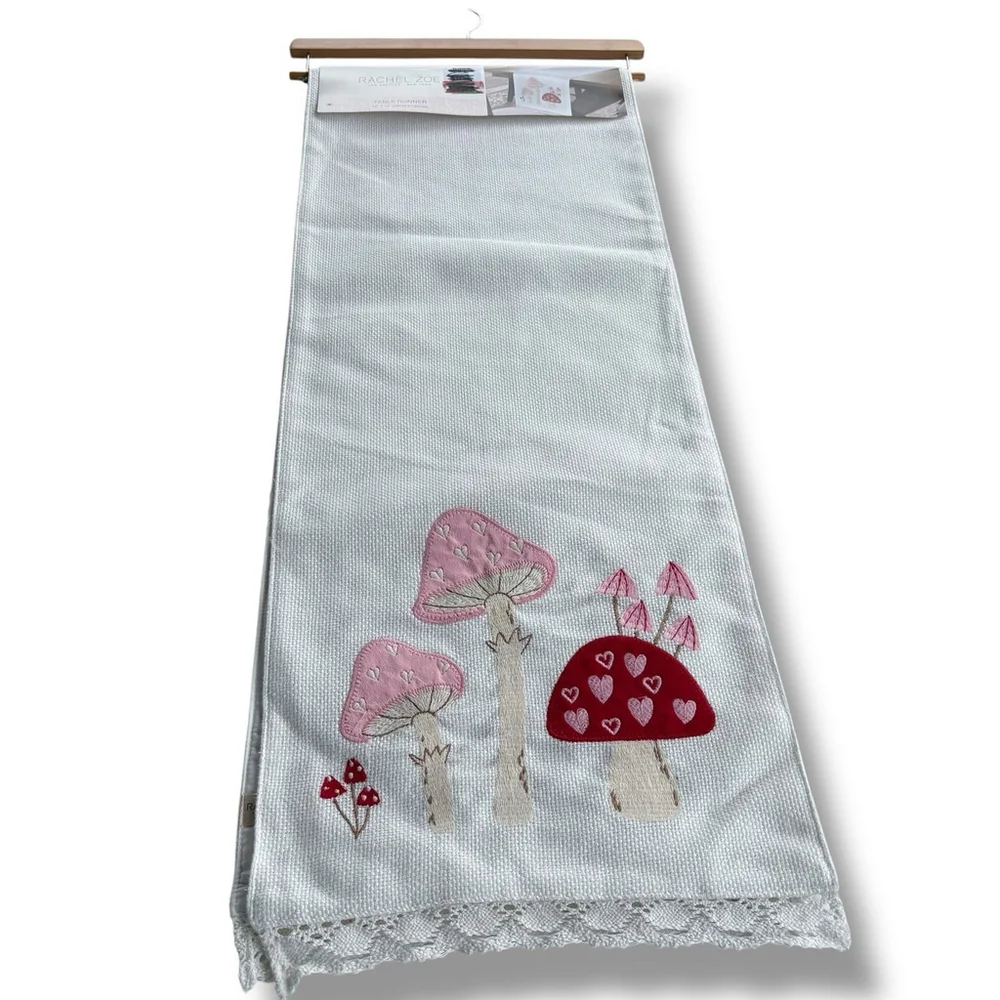 NEW Rachel Zoe VALENTINE MUSHROOM HEART TABLE RUNNER Applique 14x72” Huck Cloth